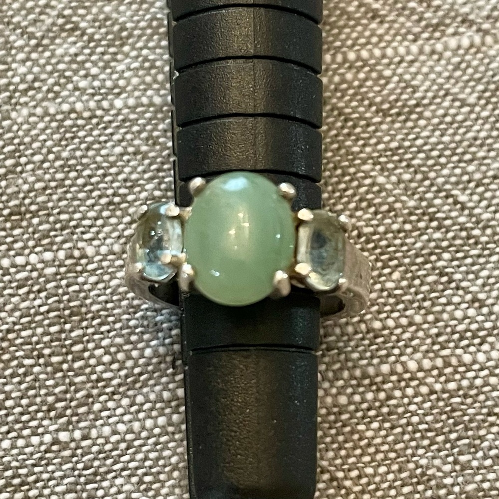 Vintage Avon 925 sterling silver ring